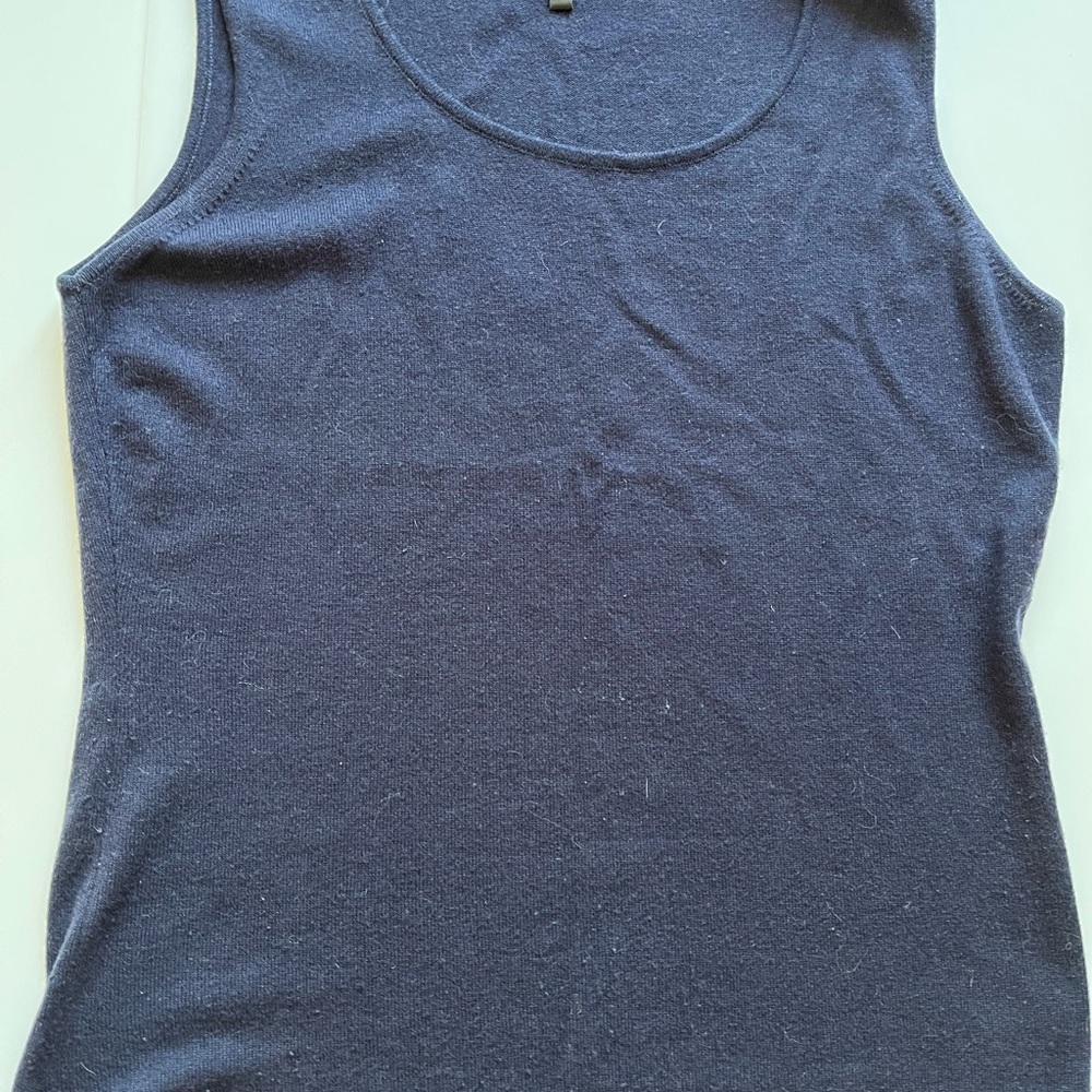 Escada Women's Cashmere/Silk Navy Top